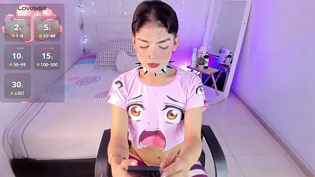 Brithanycullen online show from September 2025 12:21:02 AM