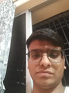 Snapshot of sutfvkii chatting on March 2025 06:50:02 PM sutfvkii online show from March 2025 06:50:02 PM