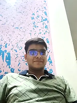 Snapshot of sutfvkii chatting on September 2025 06:10:01 PM sutfvkii online show from September 2025 06:10:01 PM