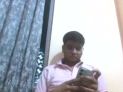 Snapshot of sutfvkii chatting on October 2025 05:33:02 PM sutfvkii online show from October 2025 05:33:02 PM