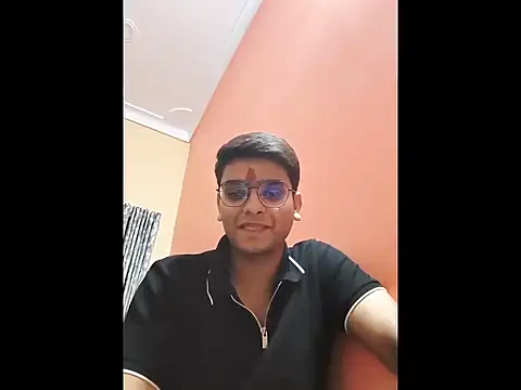 Snapshot of sutfvkii chatting on October 2025 06:19:02 PM sutfvkii online show from October 2025 06:19:02 PM