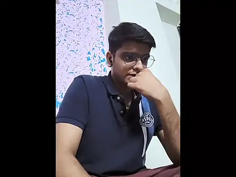 Snapshot of sutfvkii chatting on October 2025 01:32:01 PM sutfvkii online show from October 2025 01:32:01 PM