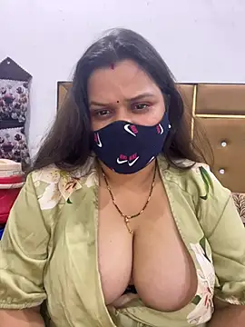 Catchybusty online show from July 2026 12:12:01 PM