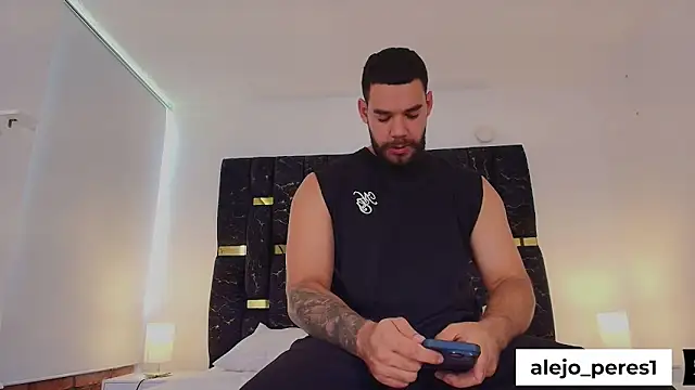 Snapshot of chris_blake__ chatting on January 2026 06:11:02 PM chris blake online show from January 2026 06:11:02 PM