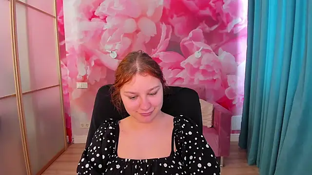 AngelinaLow online show from May 2026 11:27:01 AM