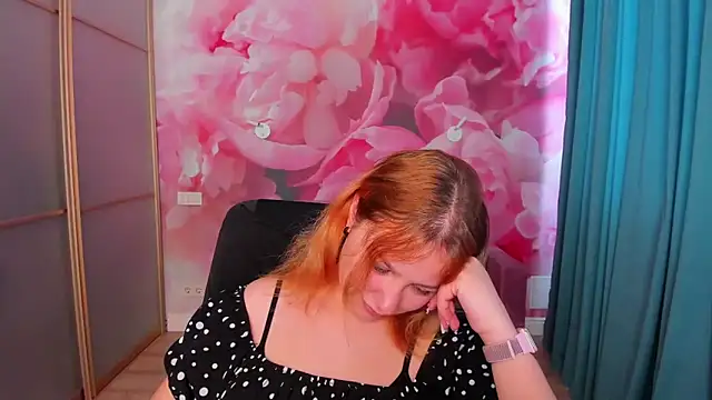 AngelinaLow online show from May 2026 11:28:02 AM