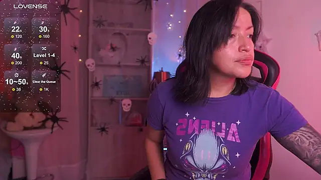 Madison Mayer online show from October 2025 01:08:01 PM