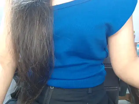 TheMostBeautifullGirl- online show from May 2026 06:04:02 PM