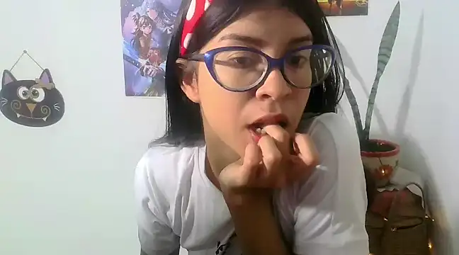 Snapshot of sarah_sm chatting on March 2025 07:48:02 PM sarah sm online show from March 2025 07:48:02 PM