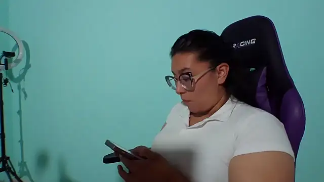 cloe starr online show from October 2025 11:04:02 PM