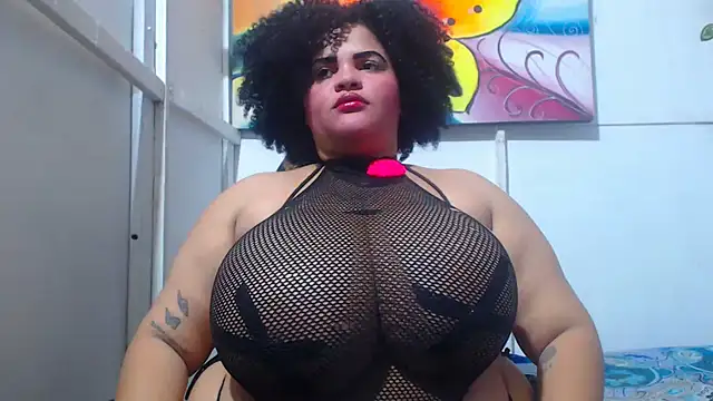latina bigboos25 online show from May 2026 02:08:02 AM