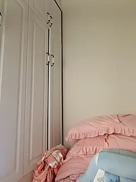 aa520uv online show from March 2025 02:04:02 PM