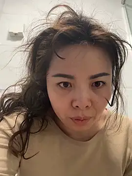 Snapshot of aa520uv chatting on February 2026 02:55:02 AM aa520uv online show from February 2026 02:55:02 AM