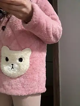 Snapshot of aa520uv chatting on February 2026 03:07:02 AM aa520uv online show from February 2026 03:07:02 AM