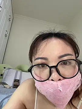aa520uv online show from May 2026 03:57:01 AM