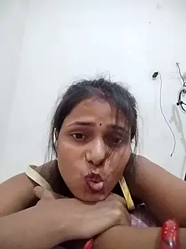 Snapshot of Ayeshaji chatting on September 2025 06:14:01 AM Ayeshaji online show from September 2025 06:14:01 AM