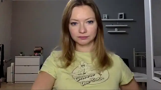 Snapshot of MillieShow chatting on September 2025 08:45:01 PM MillieShow online show from September 2025 08:45:01 PM