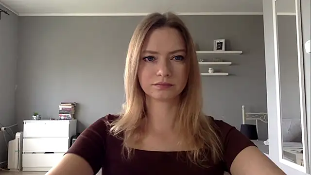 Snapshot of MillieShow chatting on September 2025 02:00:01 PM MillieShow online show from September 2025 02:00:01 PM