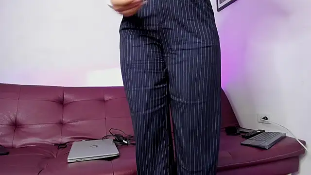 pleasurecompany3 online show from September 2025 09:48:01 PM