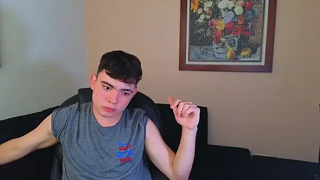 Snapshot of lukeboyce33 chatting on September 2025 08:53:01 PM lukeboyce33 online show from September 2025 08:53:01 PM