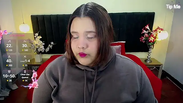 Snapshot of ailyn_maury chatting on September 2025 01:27:02 AM ailyn maury online show from September 2025 01:27:02 AM