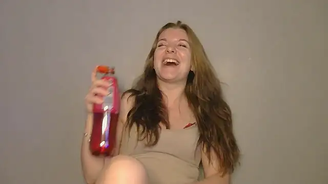 Snapshot of Amesthyst_destiny chatting on March 2025 10:26:01 PM Amesthyst destiny online show from March 2025 10:26:01 PM