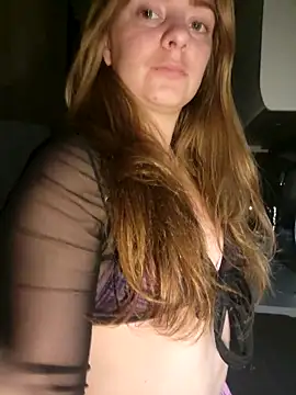 Snapshot of Amesthyst_destiny chatting on September 2025 09:51:01 PM Amesthyst destiny online show from September 2025 09:51:01 PM