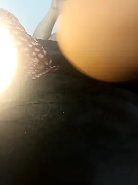 Snapshot of LEIDY_LORENA chatting on September 2025 02:27:02 AM LEIDY LORENA online show from September 2025 02:27:02 AM