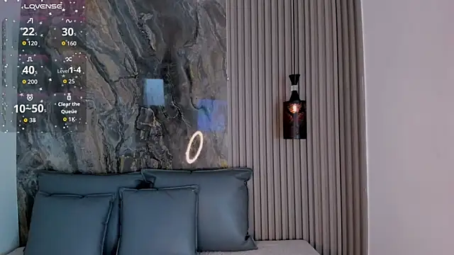 Snapshot of MiaScott5 chatting on September 2025 03:38:02 AM MiaScott5 online show from September 2025 03:38:02 AM