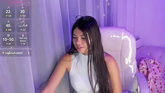 Pretty Johnson  online show from November 2025 11:32:01 AM