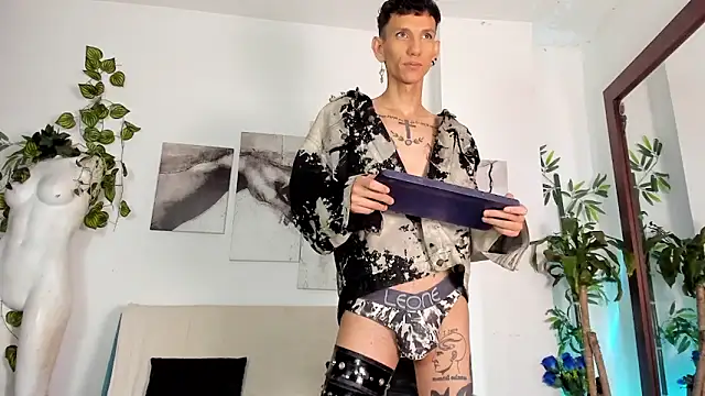 Giotrashy online show from February 2026 03:09:02 PM