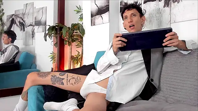 Giotrashy online show from May 2026 07:52:02 PM