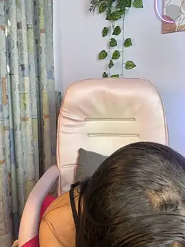 Snapshot of Quiinn_bx chatting on January 2026 08:34:02 PM Quiinn bx online show from January 2026 08:34:02 PM