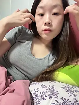 Minnie-66 online show from September 2025 10:37:02 AM