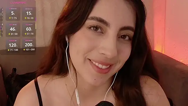 Snapshot of Rebbecawhite_meow chatting on September 2025 01:39:02 AM Rebbecawhite meow online show from September 2025 01:39:02 AM