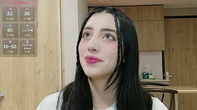 Snapshot of Rebbecawhite_meow chatting on January 2026 03:53:02 AM Rebbecawhite meow online show from January 2026 03:53:02 AM