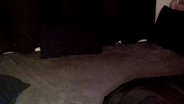 Snapshot of agcouple24plus chatting on October 2025 05:13:02 PM agcouple24plus online show from October 2025 05:13:02 PM