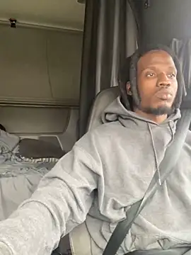 Snapshot of Sir-Tucker chatting on March 2025 08:08:02 PM Sir-Tucker online show from March 2025 08:08:02 PM