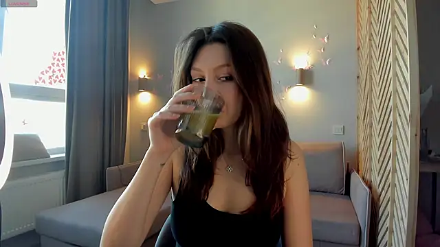 Snapshot of nerenuu_ chatting on March 2025 05:13:02 AM nerenuu online show from March 2025 05:13:02 AM