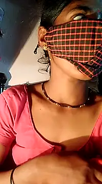 Snapshot of Sonia_Mehra6 chatting on March 2025 01:38:02 PM Sonia Mehra6 online show from March 2025 01:38:02 PM