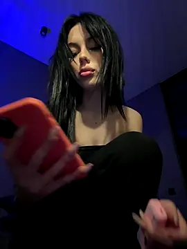 Snapshot of Leya_Foxhall chatting on November 2025 11:25:02 PM Leya Foxhall online show from November 2025 11:25:02 PM