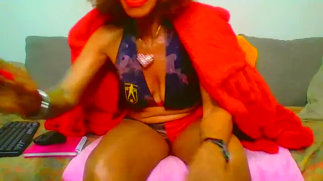 ModelZoee online show from July 2026 06:52:02 AM