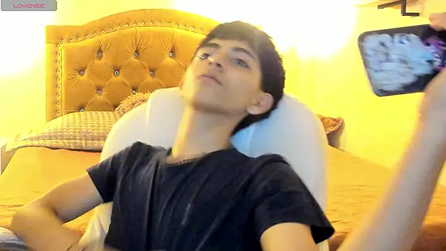 Matty Sparkk online show from March 2025 01:08:02 PM