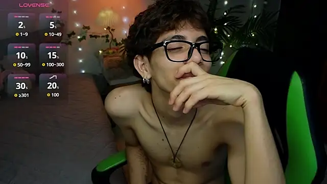 Matty Sparkk online show from April 2026 01:13:02 PM