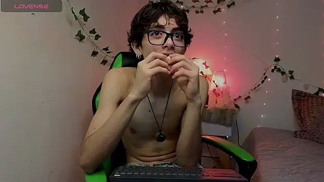 Matty Sparkk online show from June 2026 01:30:01 PM