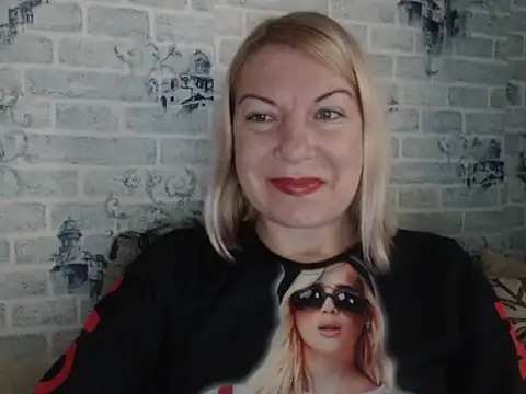 Snapshot of Lillia_Ray chatting on November 2025 10:24:01 AM Lillia Ray online show from November 2025 10:24:01 AM