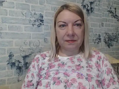 Snapshot of Lillia_Ray chatting on December 2025 01:53:01 PM Lillia Ray online show from December 2025 01:53:01 PM