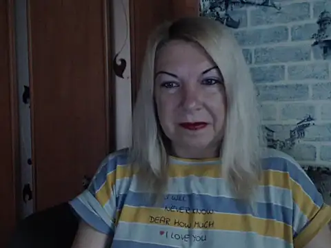 Lillia Ray online show from June 2026 05:17:01 AM