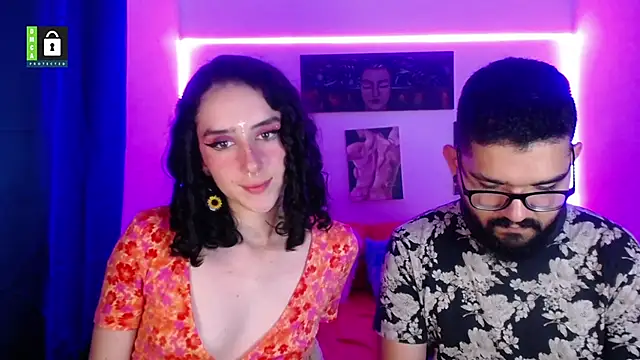 Snapshot of TwinFlamesX chatting on March 2025 09:59:02 PM TwinFlamesX online show from March 2025 09:59:02 PM