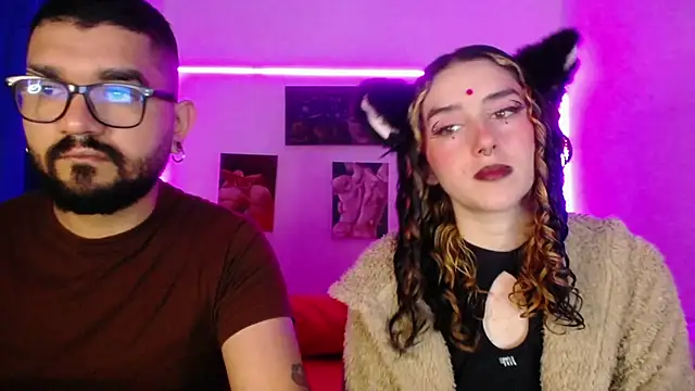 Snapshot of TwinFlamesX chatting on September 2025 01:56:02 PM TwinFlamesX online show from September 2025 01:56:02 PM